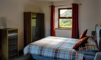 Makem's Self Catering Cottage Hotels near National Trust - Carrick-a-Rede
