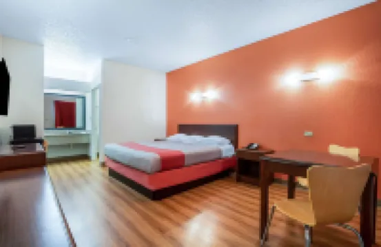 Motel 6 Covington, TN