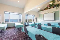 Fireside Inn, Ocean's Edge Hotel di Belfast