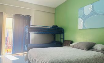 Vibe Hotel West Hollywood