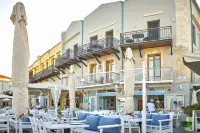 Vista Del Porto Luxury Suites