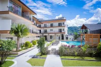 Majestic Lake Front Hotel & Suites - Pools