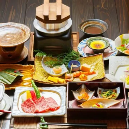 Yufuin Ryokan Seikoen Отели рядом с достопримечательностью «Кошки и Совы Зоопарк»