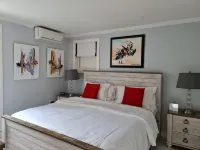 Millsborough B&B Hotels in Kingston