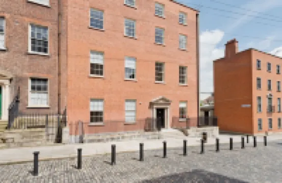 Henrietta Suites City Centre Hotels in 