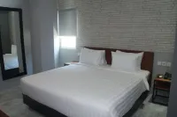 Nite & Day Hotel Kedungdoro