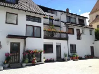 Landgasthof Löwen Hotel dekat Weiherstadion