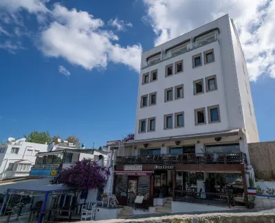 Otel Gulet Bodrum アッカンビーチ周辺のホテル