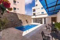 Hotel Continental Plaza - balcony