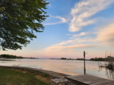 A true Hidden Gem waterfront lake home, w/breathtaking views