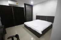 Suchada Palace - 2-Star