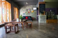 Afterglow Hostel Hotel di Mae Sai