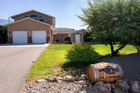 Uncorked Bed & Breakfast