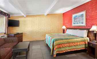 Fallbrook Country Inn