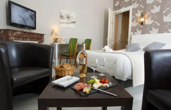 聖殿酒店和餐廳