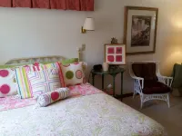 Bay Port Lodging Hotels in Frankfort