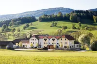 Landhotel Gafringwirt Hotels in Ardagger