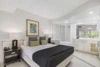 Mantra French Quarter Noosa Hotels in Sunshine Beach