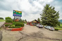 Discovery Lodge - parking