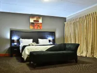 Ruby Stone Boutique Hotel โรงแรมในโพโลเควน