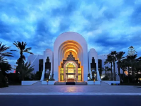 Radisson Blu Palace Resort and Thalasso Hoteles en Mezraia