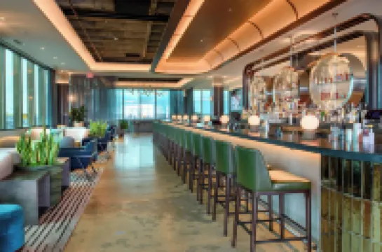 Sheraton Westport Plaza Hotel St. Louis