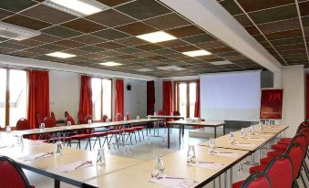 Hôtel Mercure Luxeuil-Les-Bains Hexagone