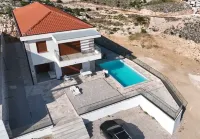 Villa Dubrovnik Heights - Private Pool and Jacuzzi with Panorama View - Villas