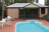 The Manor Hotels in Mount Tamborine