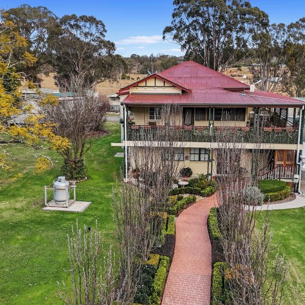 Country-style accommodation exterior in Crows Nest, Queensland