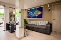 Varanasi Hotel Boutique Aeropuerto - ที่มีบาร์