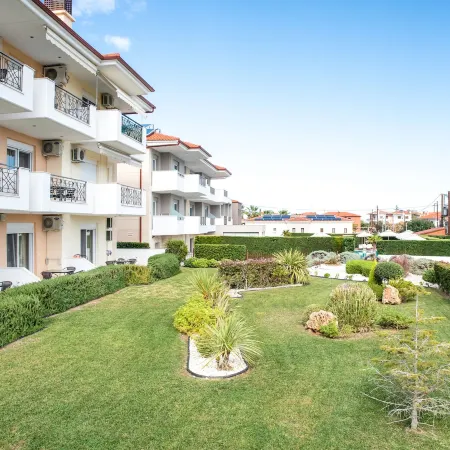 Lagaria Apartments