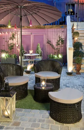 Hôtel Saint Pierre Boutique-Hôtel Отели в г. Фонтевро-Л'Абе