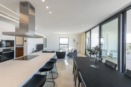 Nicosia Central Park Residences Отели в г. Никосия