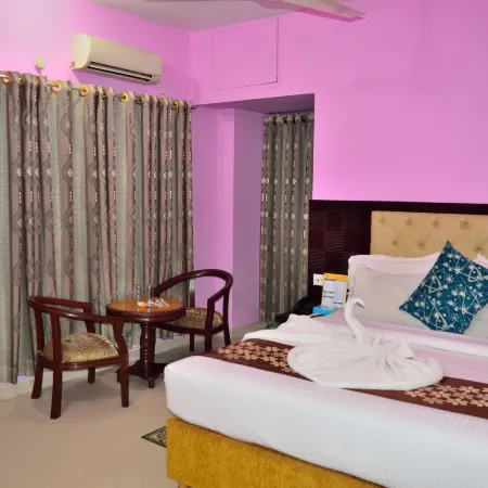 Hotel Regal Palace