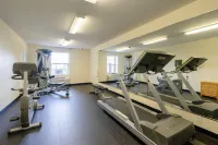 Suburban Studios Westminster Denver North - Fitnessstudio