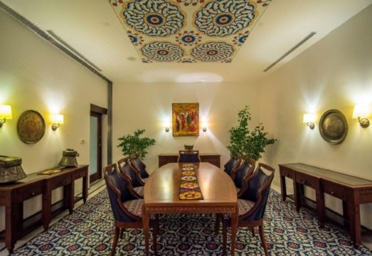 세레나 호텔 야외 수영장