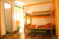Casaoro Homestay - Bed and breakfast