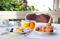 Nyala Suite Hotel Hotels in Ospedaletti
