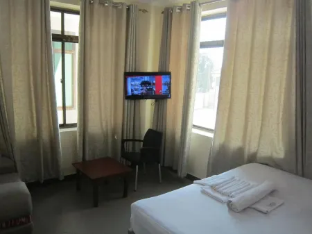 FQ Village Hotel