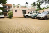Spannet Suites - parking