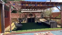 Nice cozy yet spacious home with very a large rustic feel back-yard. Hotels in El Paso