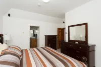 New Kingston Guest Apt at Fairway Hotels in Harbour View