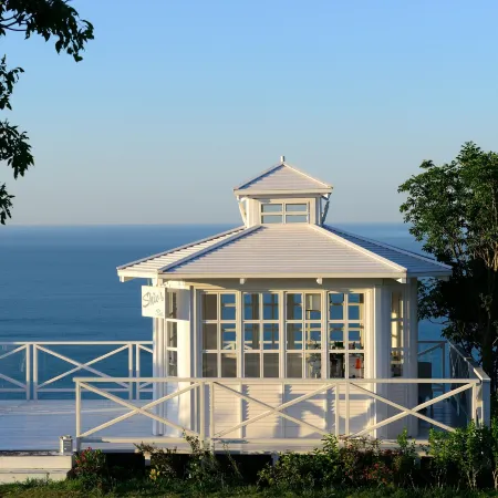 Lighthouse Golf & Spa Hotel - Mineral Pools, All Inclusive & Beach Access Отели в г. Балчик