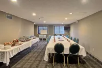 Blossom Hotel & Suites Traverse City - Parkering