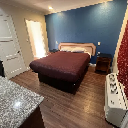 Harris Motel