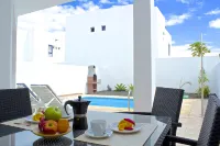 Villas Puerto Rubicon -  Ferienhäuser