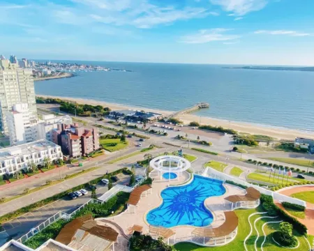 Enjoy Punta del Este โรงแรมในปุนตาเดลเอสเต