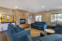 Comfort Suites Coralville I-80 Các khách sạn ở Coralville