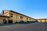 Quality Inn & Suites Greensburg I-74 Hotels near Greensburg Commons